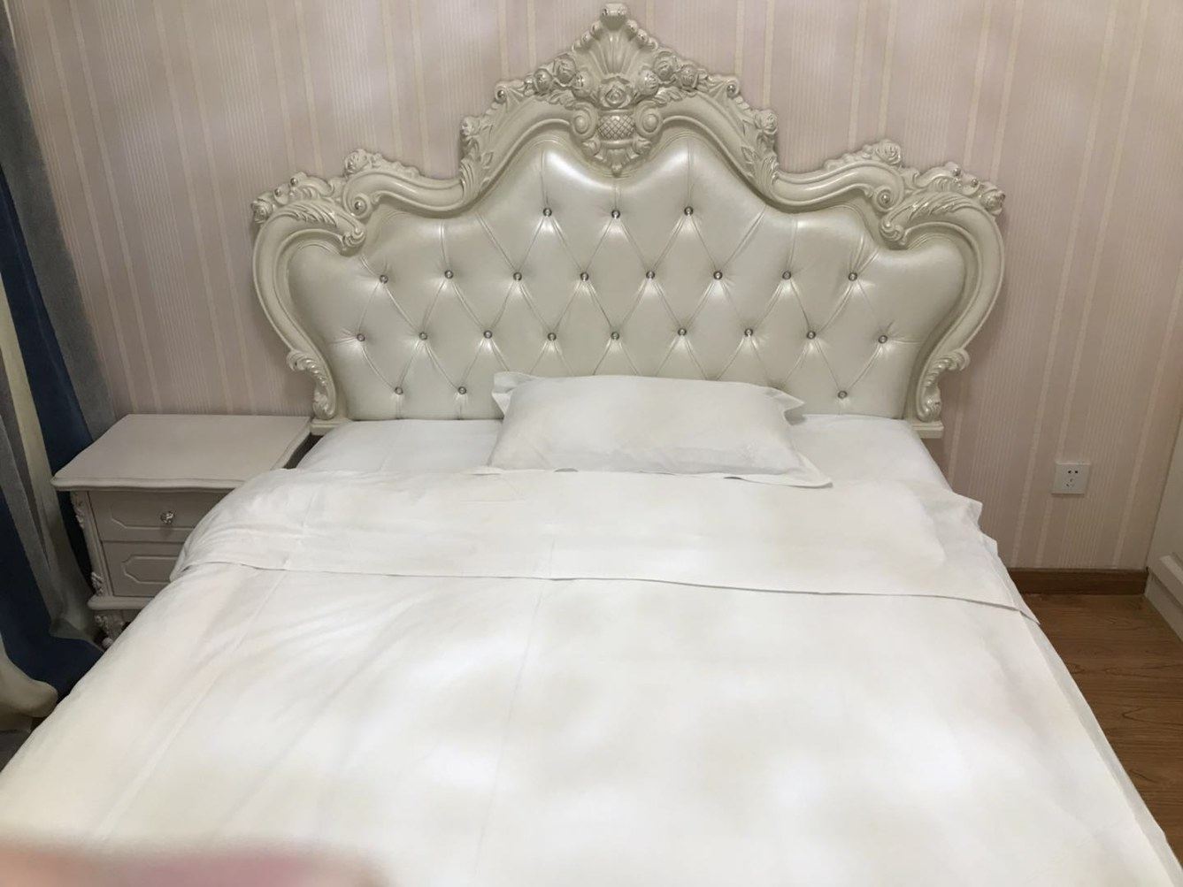 三室二床房
