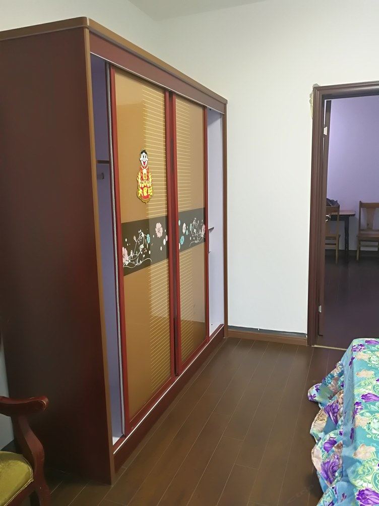 二室一厅