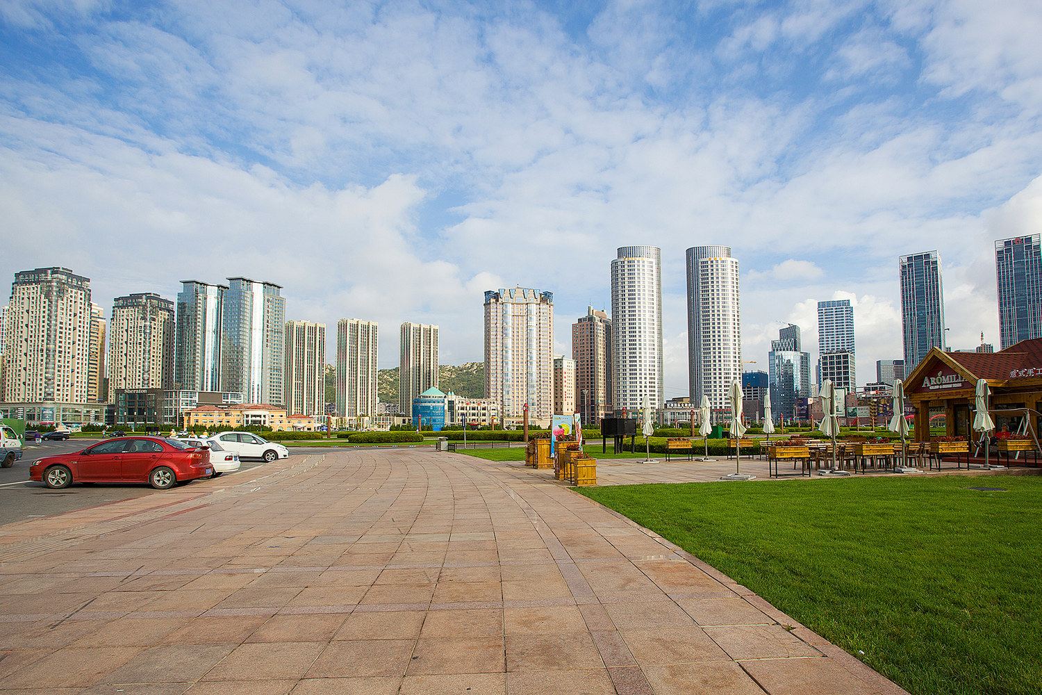 大连丽丽复式公寓