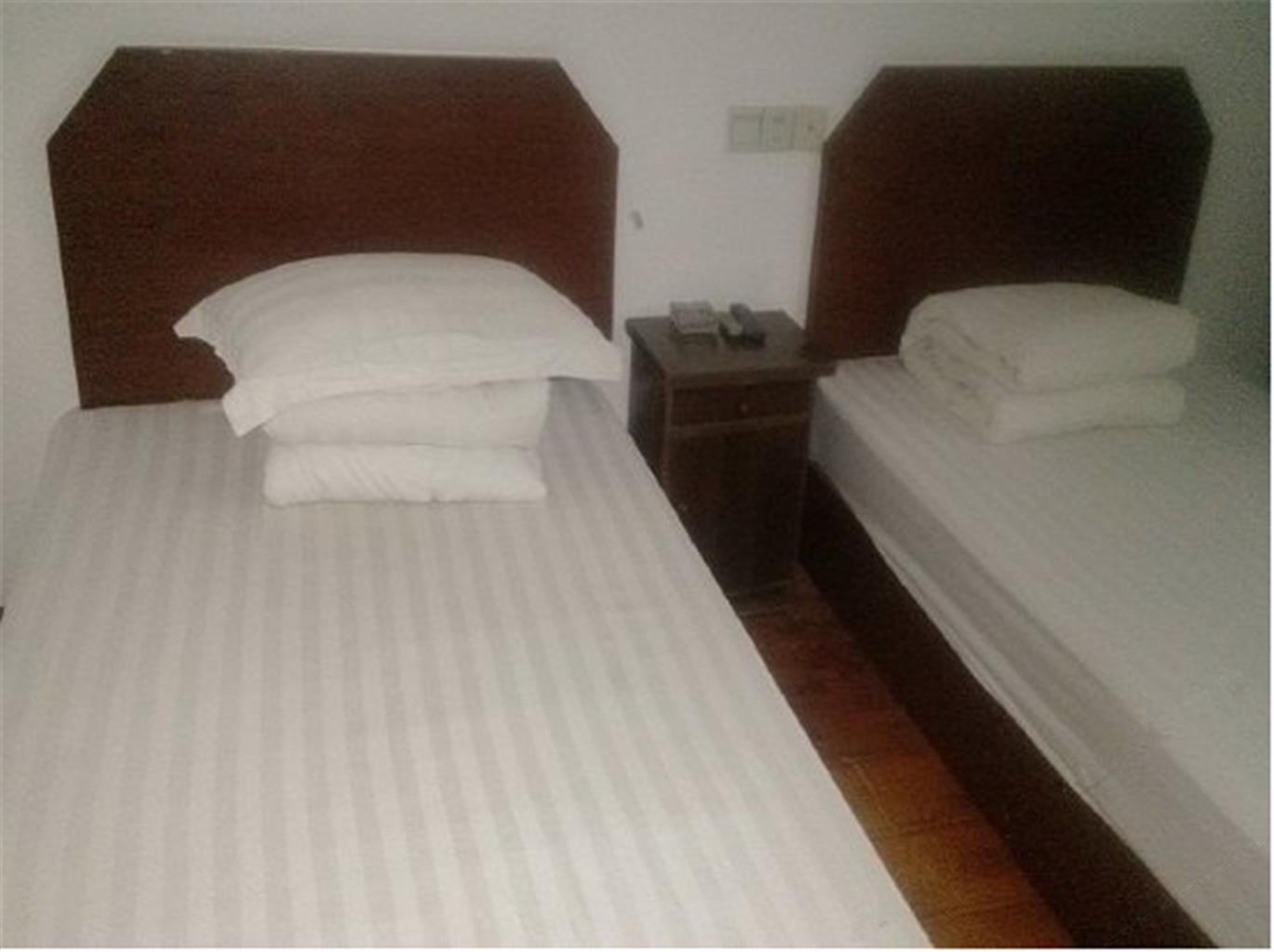 标准双人间(无窗)