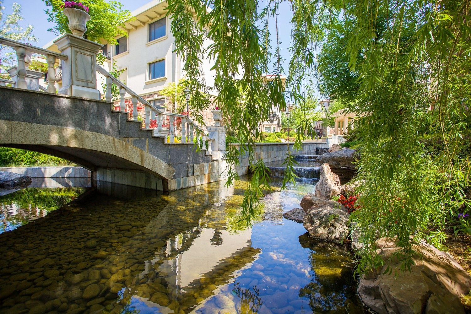 大连燕子yz公寓(5号店)