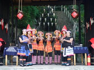 現(xiàn)在去湖南鳳凰古城旅游多少錢_湖南鳳凰古城旅游費(fèi)用_湖南鳳凰古城旅游費(fèi)用多少