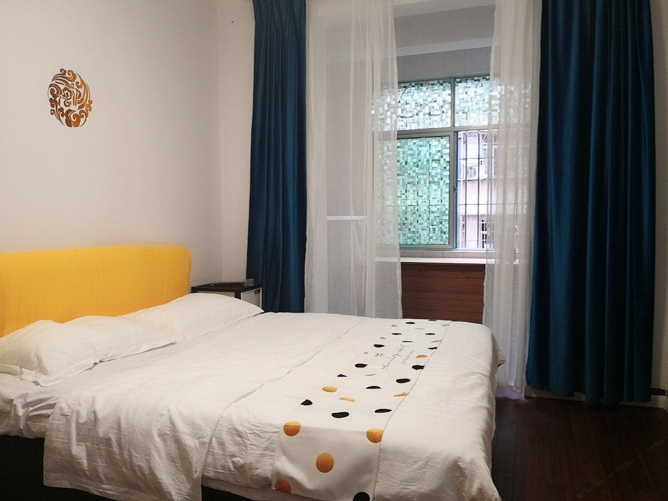 精品二室大床房