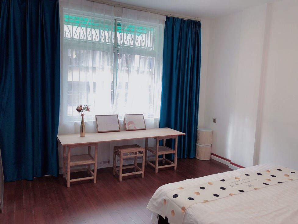 精品二室大床房