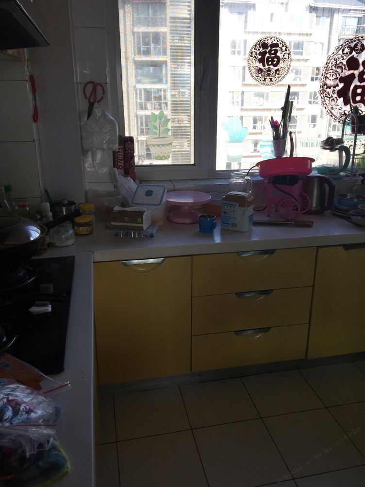 二室一厅套房(无窗)