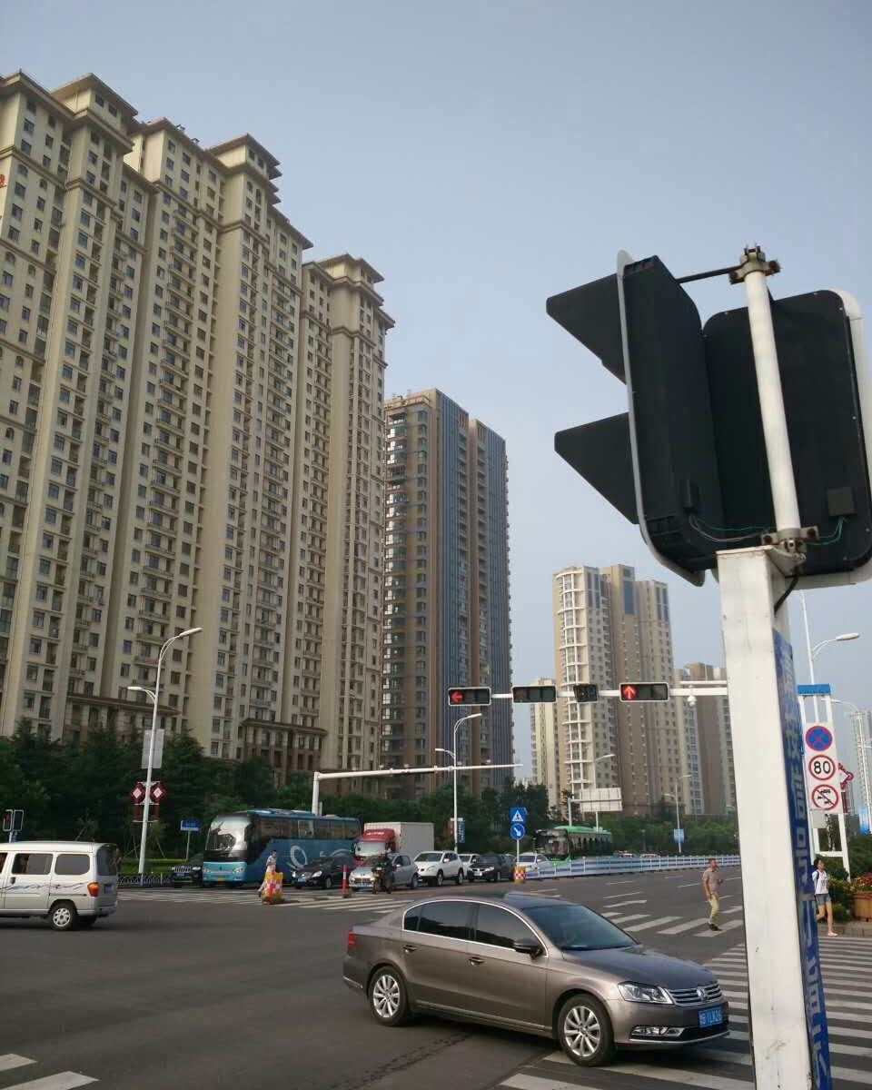 青岛金沙滩全新精装修公寓(分店)