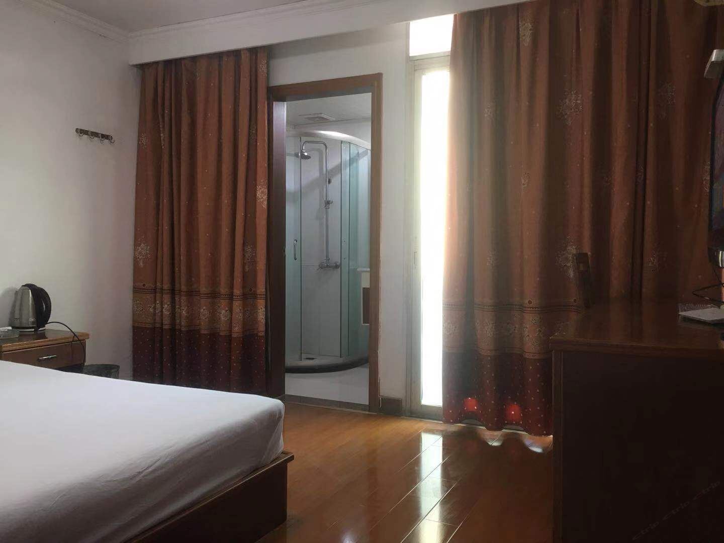 大床房