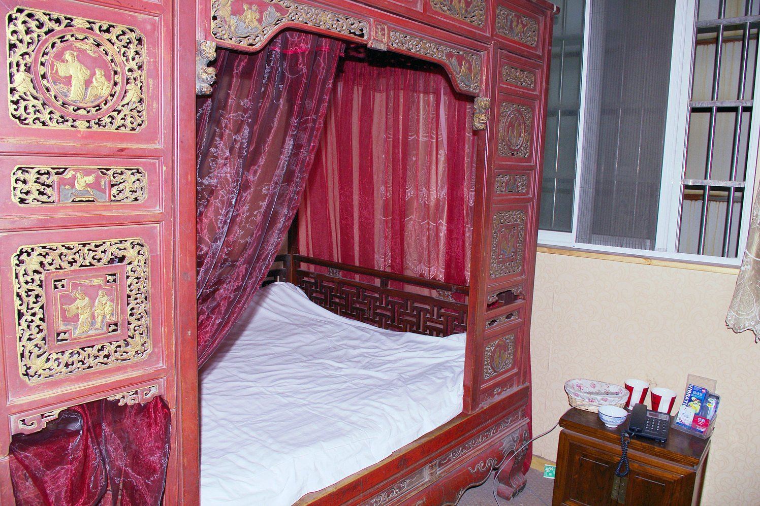 高级大床房