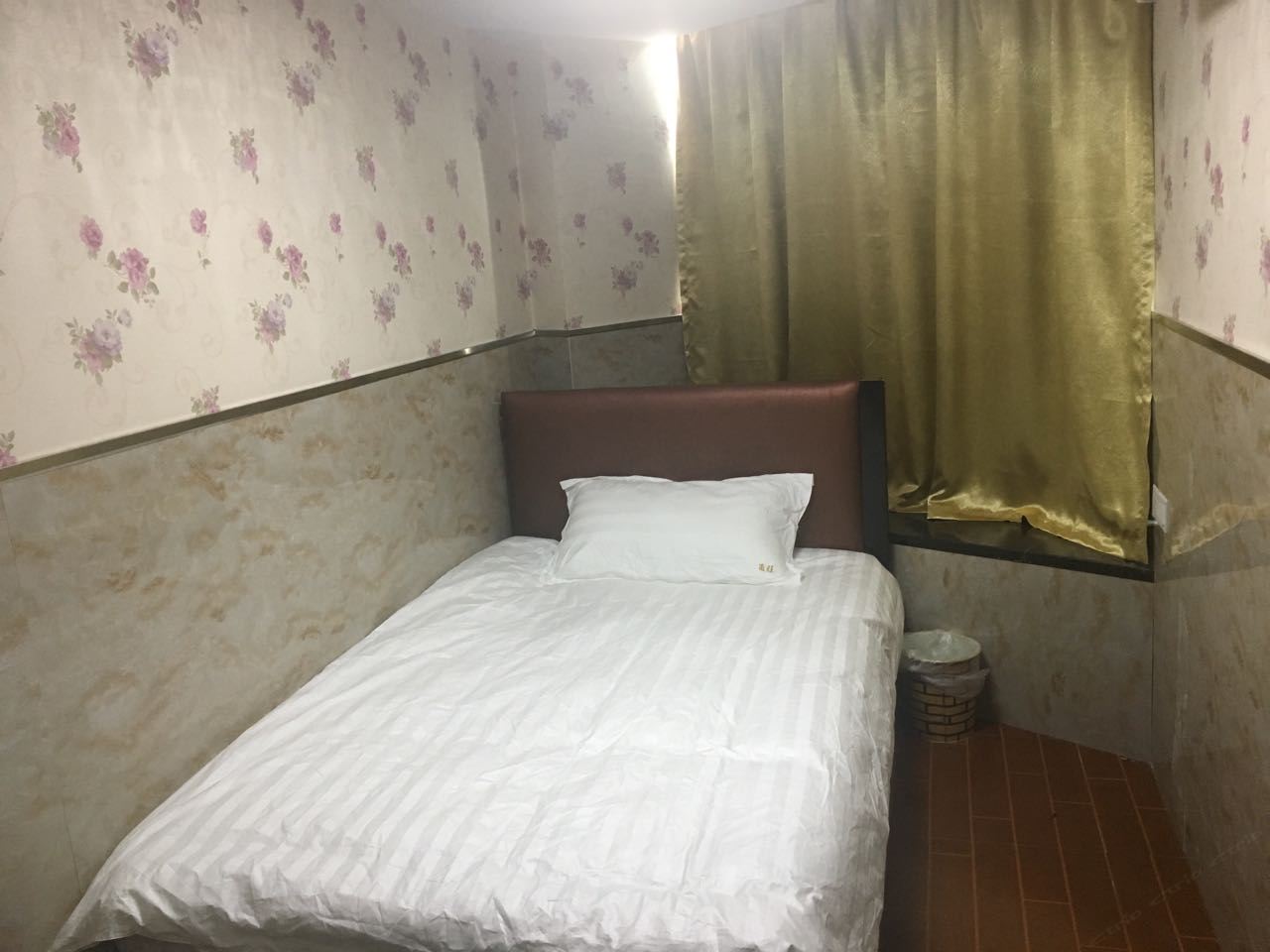 标准单人房