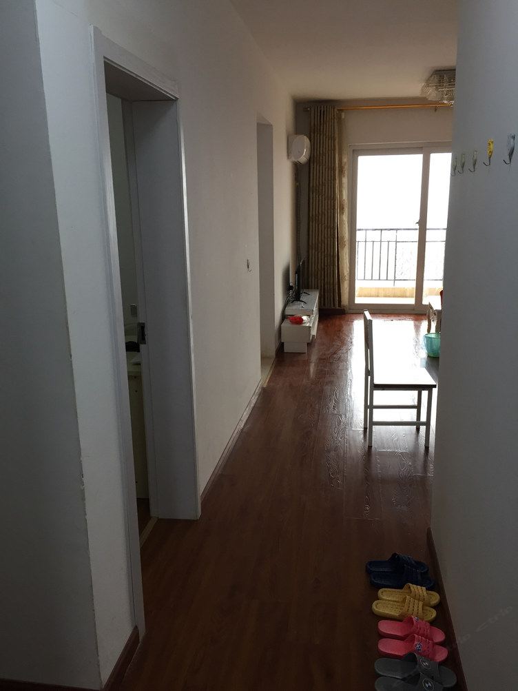 精装二室二厅套房