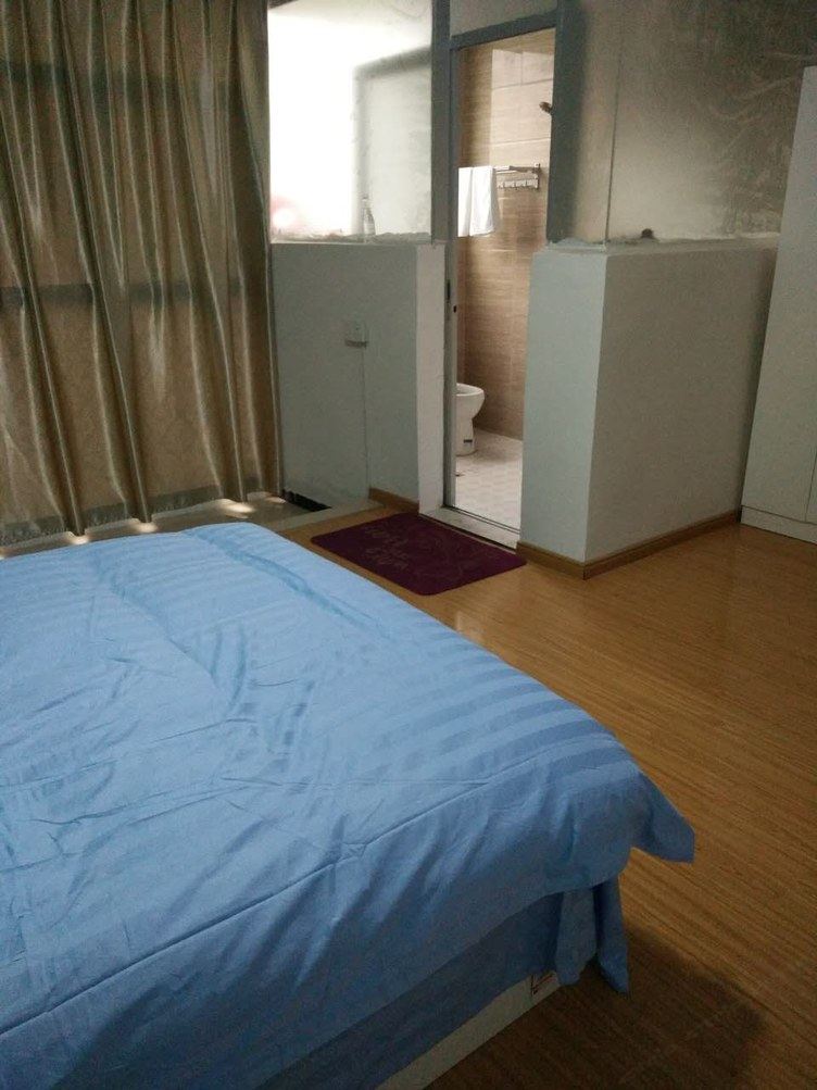 简约一室大床房