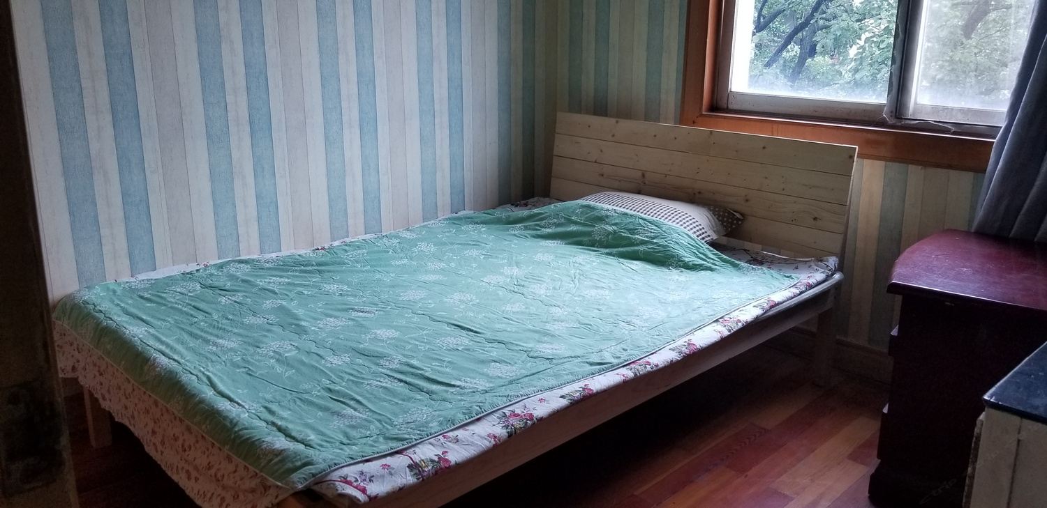 一室大床房