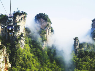 現(xiàn)在去湖南鳳凰古城旅游多少錢_湖南鳳凰古城旅游費(fèi)用_湖南鳳凰古城旅游費(fèi)用多少