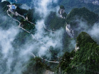 現(xiàn)在去湖南鳳凰古城旅游多少錢_湖南鳳凰古城旅游費(fèi)用_湖南鳳凰古城旅游費(fèi)用多少