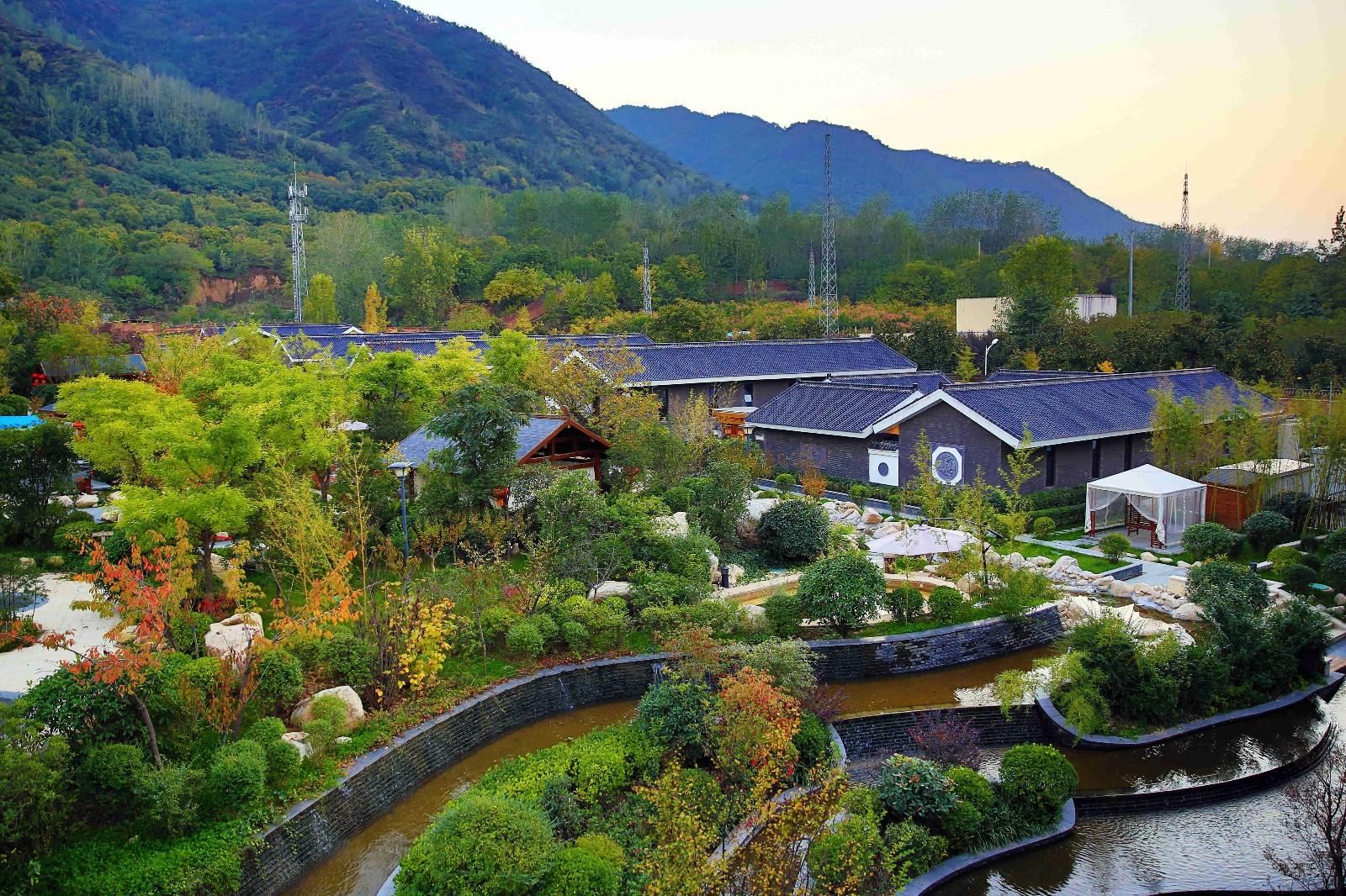 西安秦岭上王温泉酒店