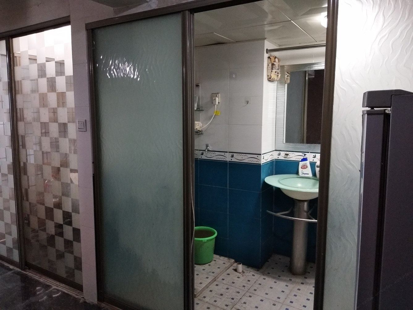 一室单床房