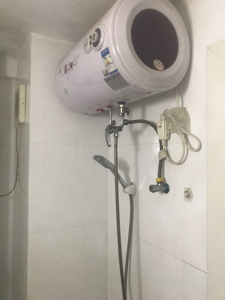三床房