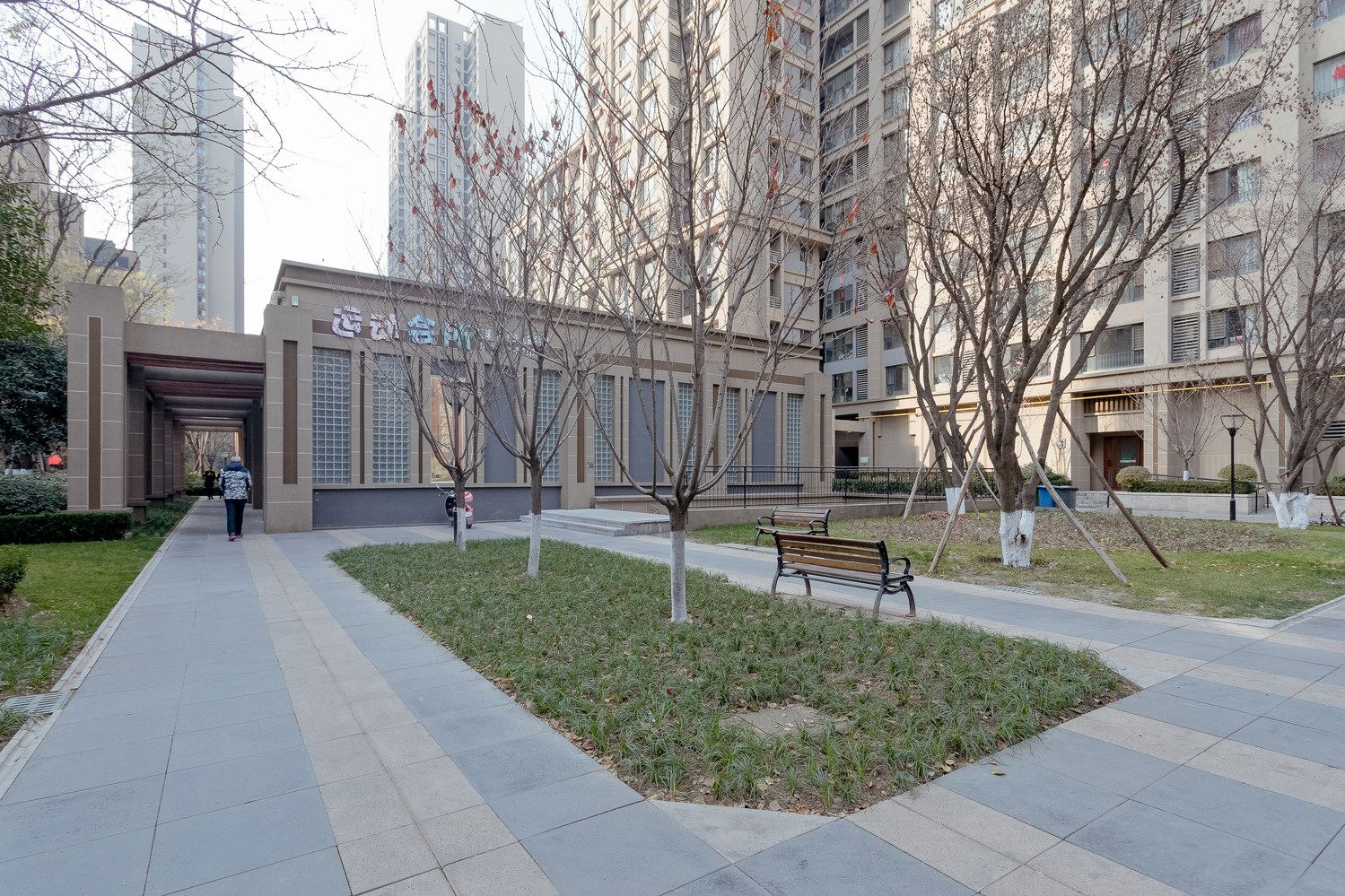 西安花开惹相惜普通公寓(西长安街店)