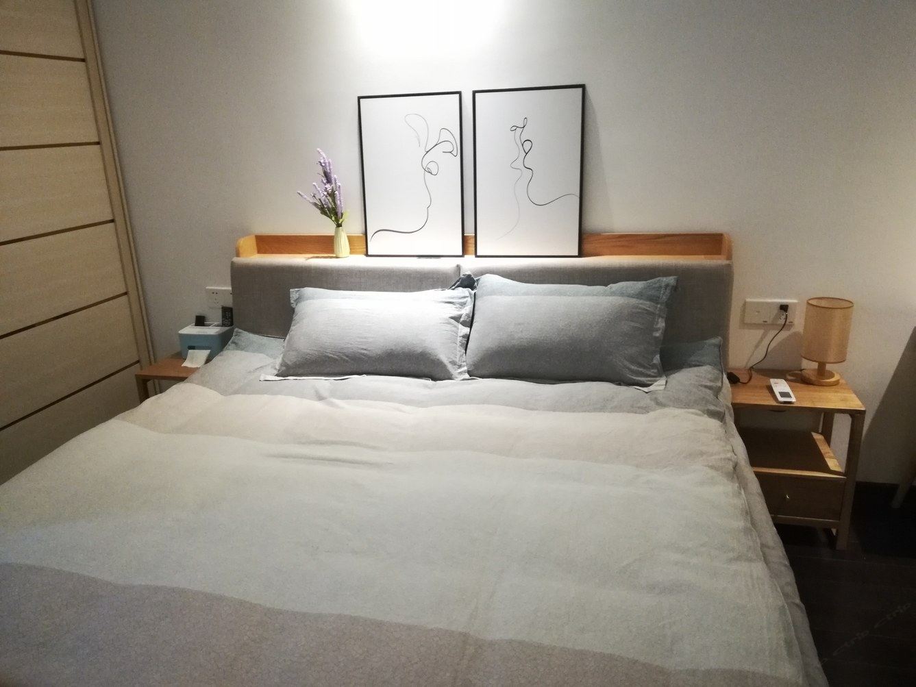 轻奢大床房