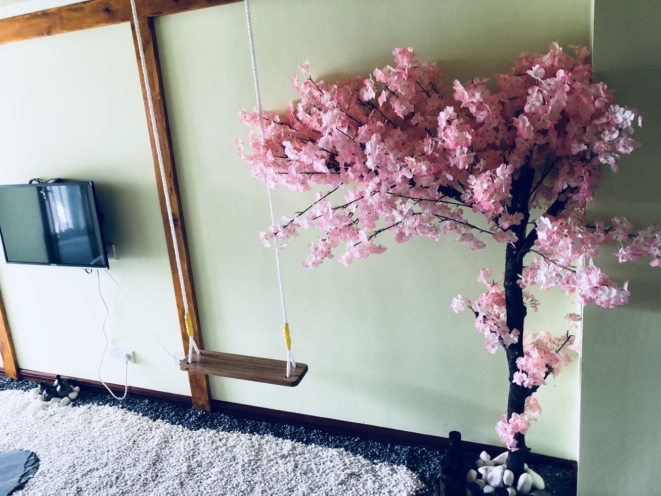 西安李菲公寓(南李村分店)