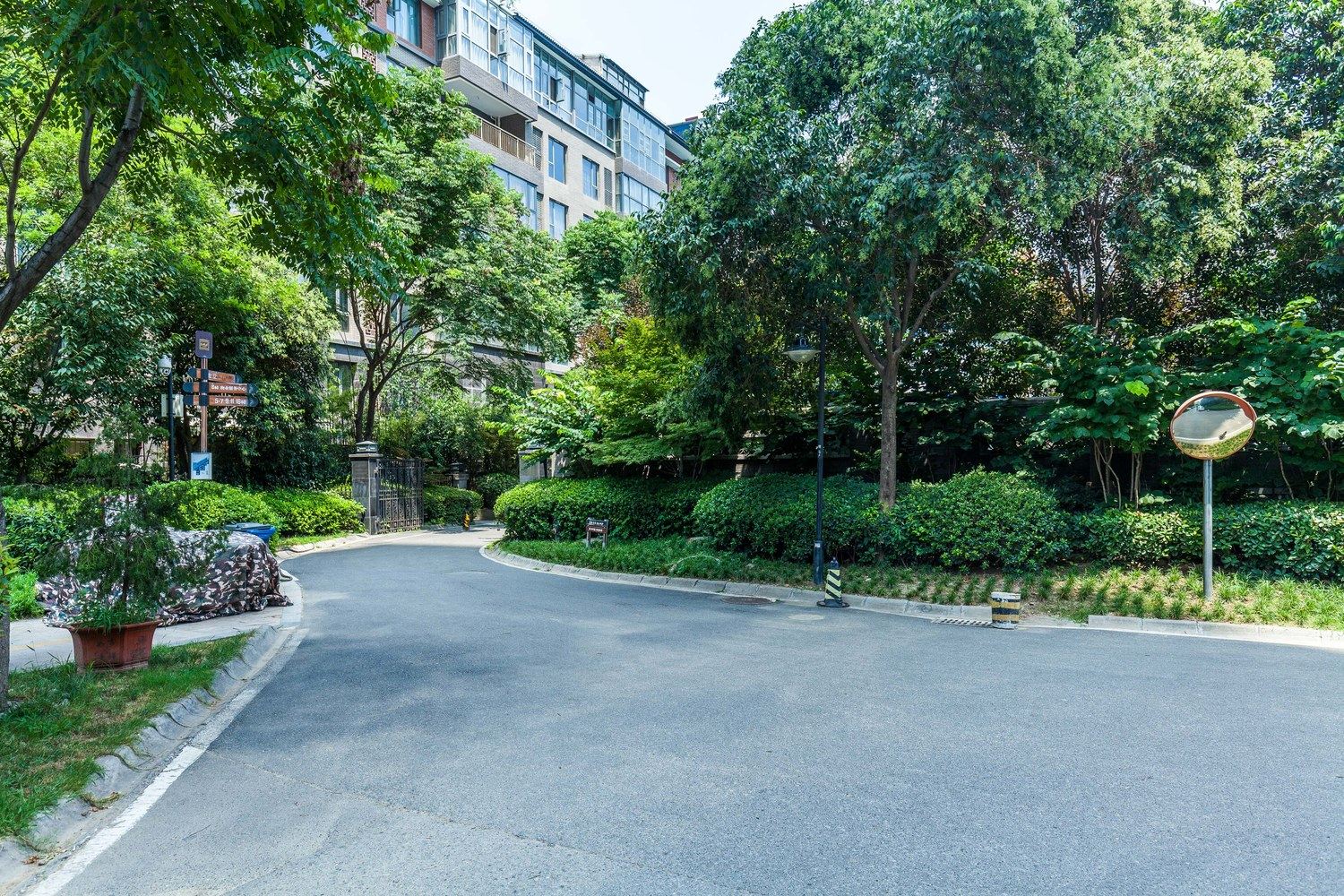 西安途掌柜.华仔公寓(团结南路分店)