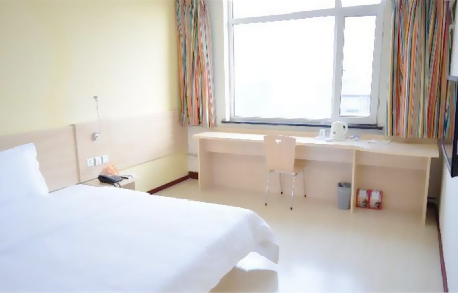 自主大床房