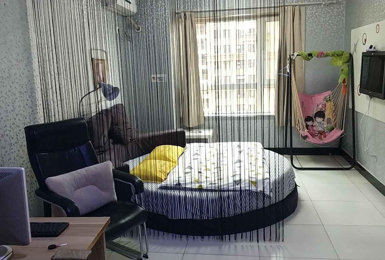 主题温馨商务房