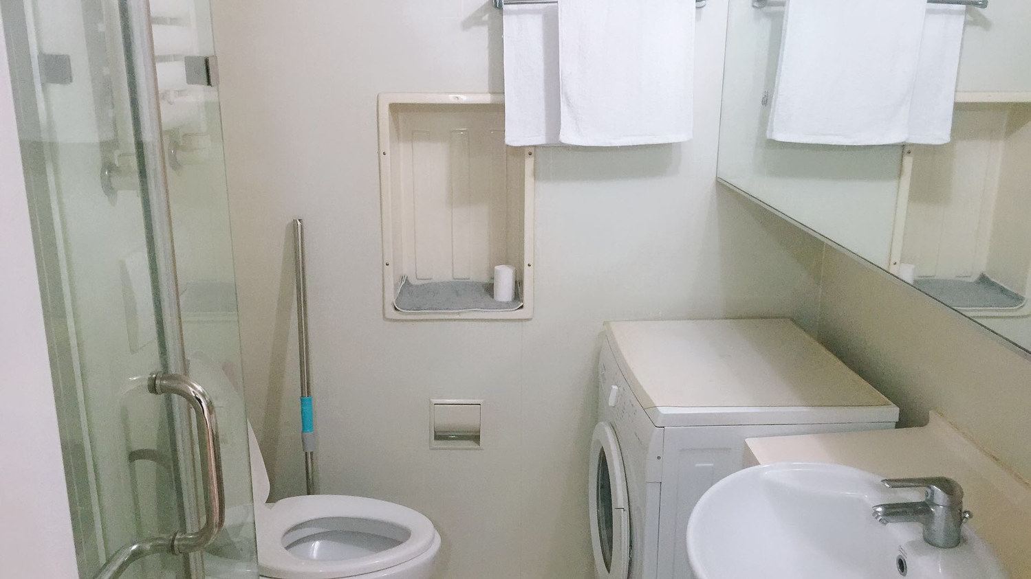 复式二室二床房