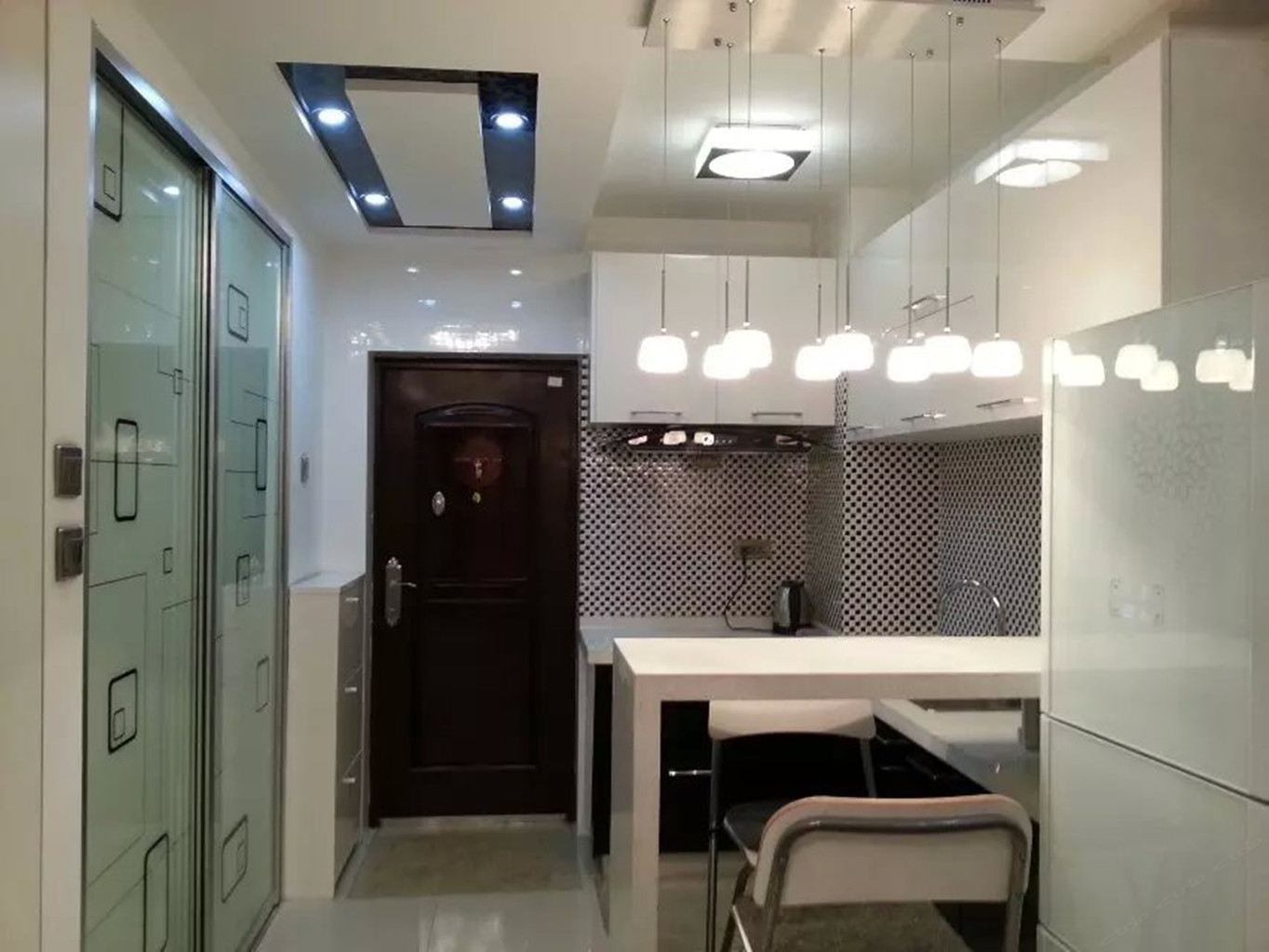 电脑大床房