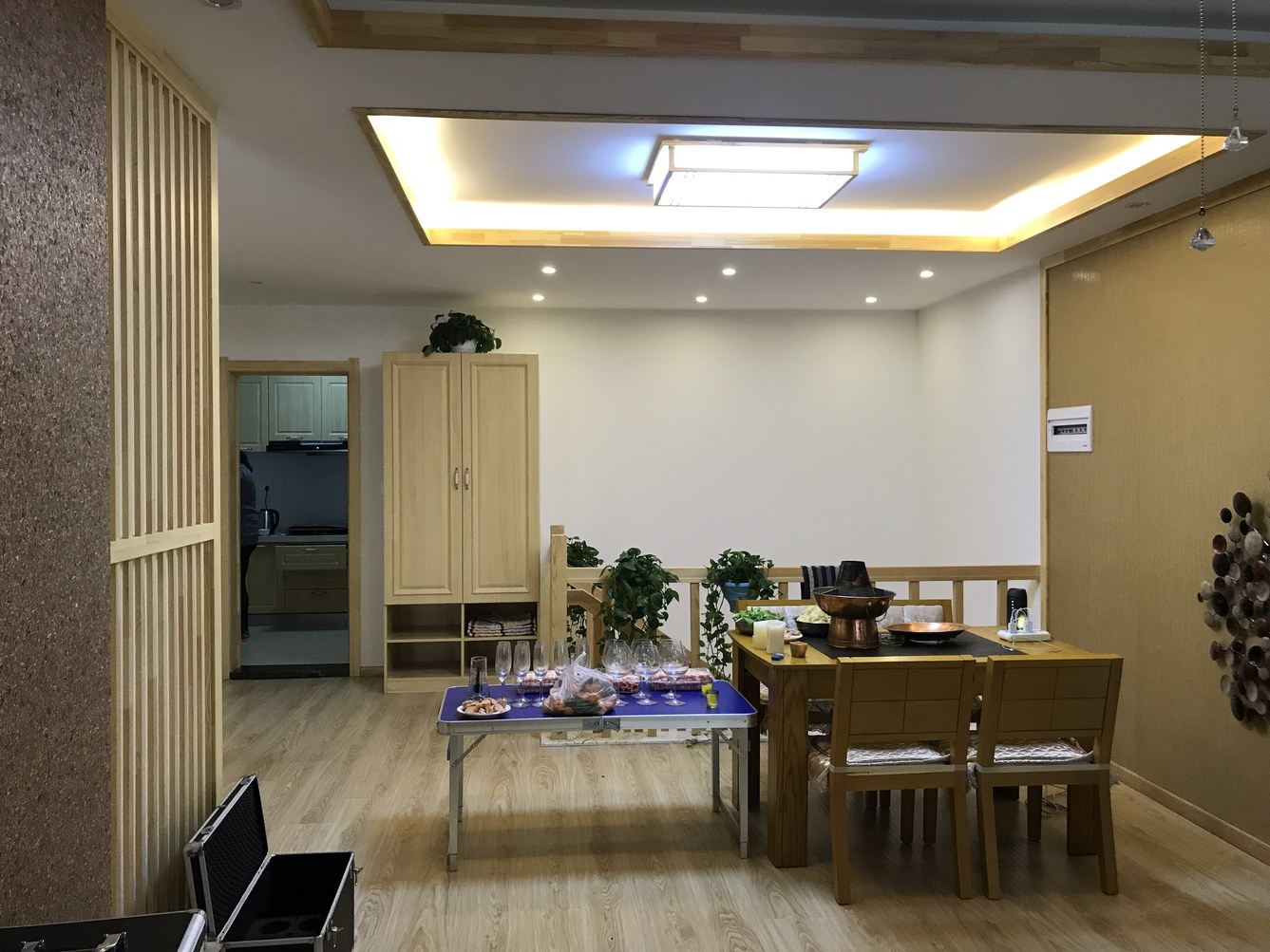 温泉三室二厅套房
