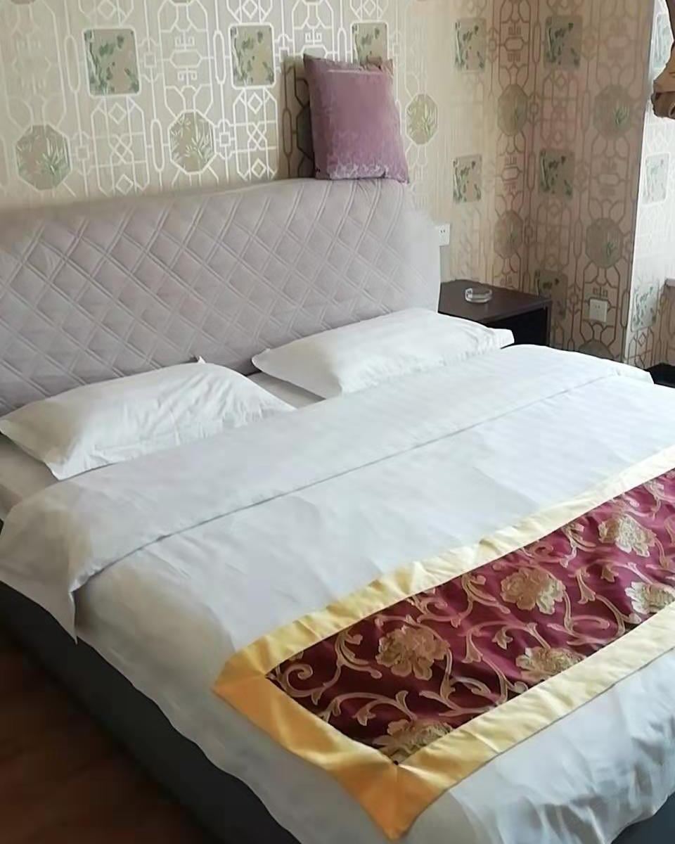 标准大床房
