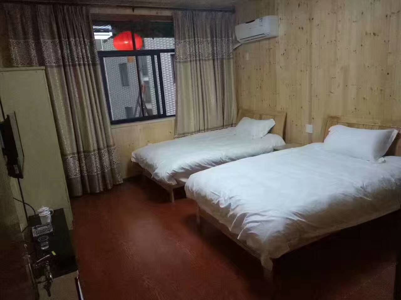 一室单床房