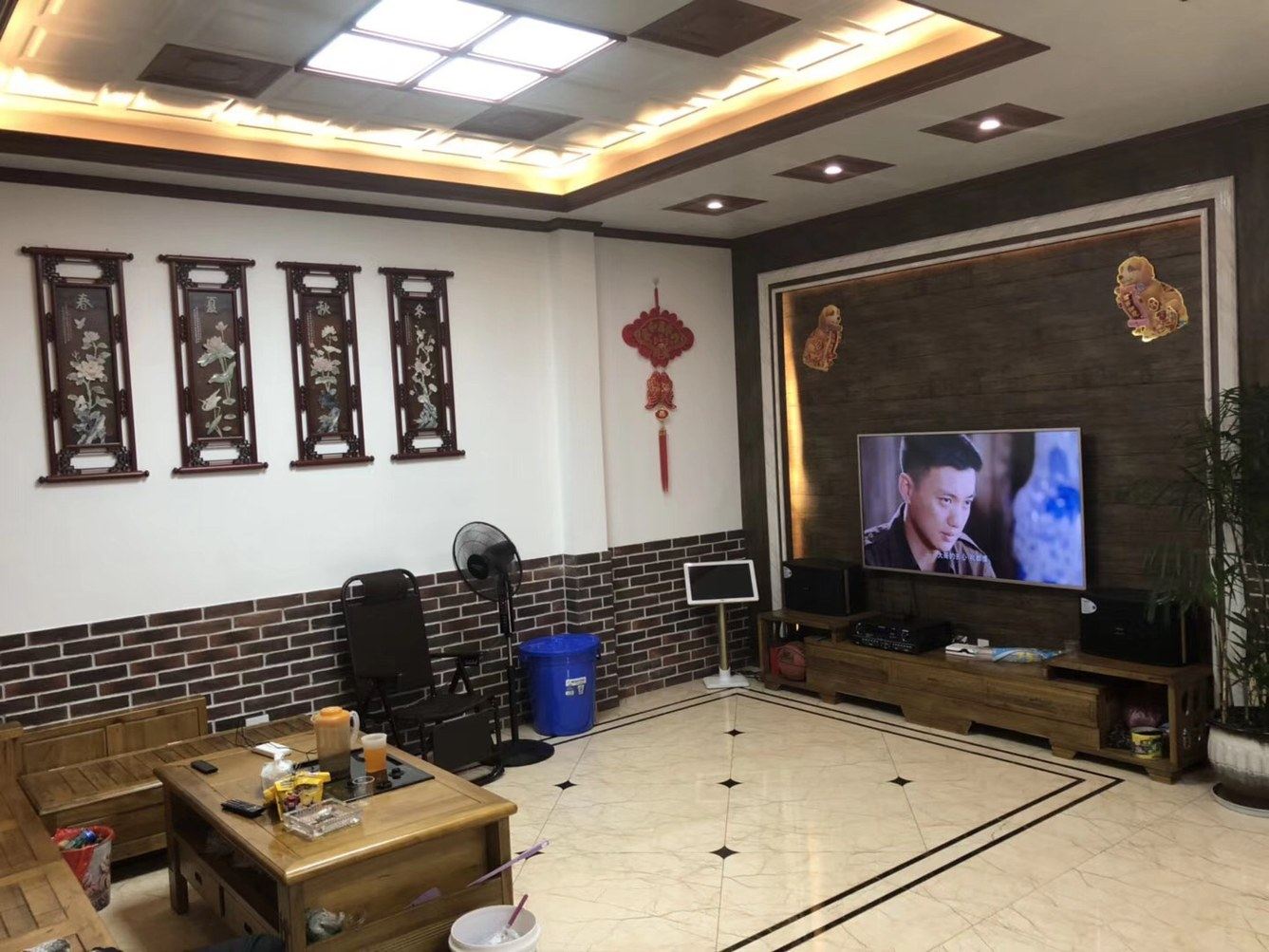 一室单床房(无窗)