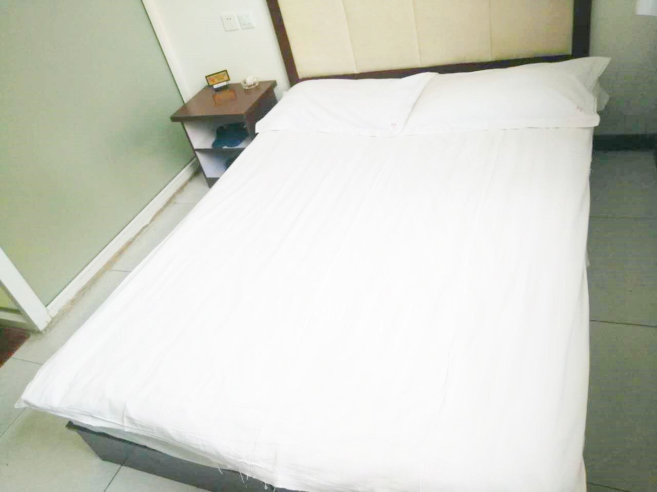 舒适大床房