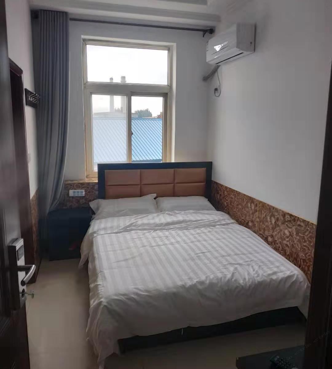 豪华大床房