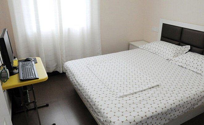电脑大床房