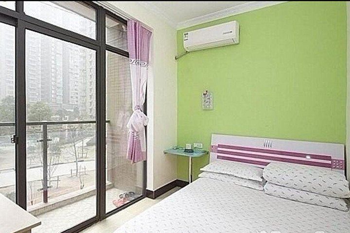 大床间B