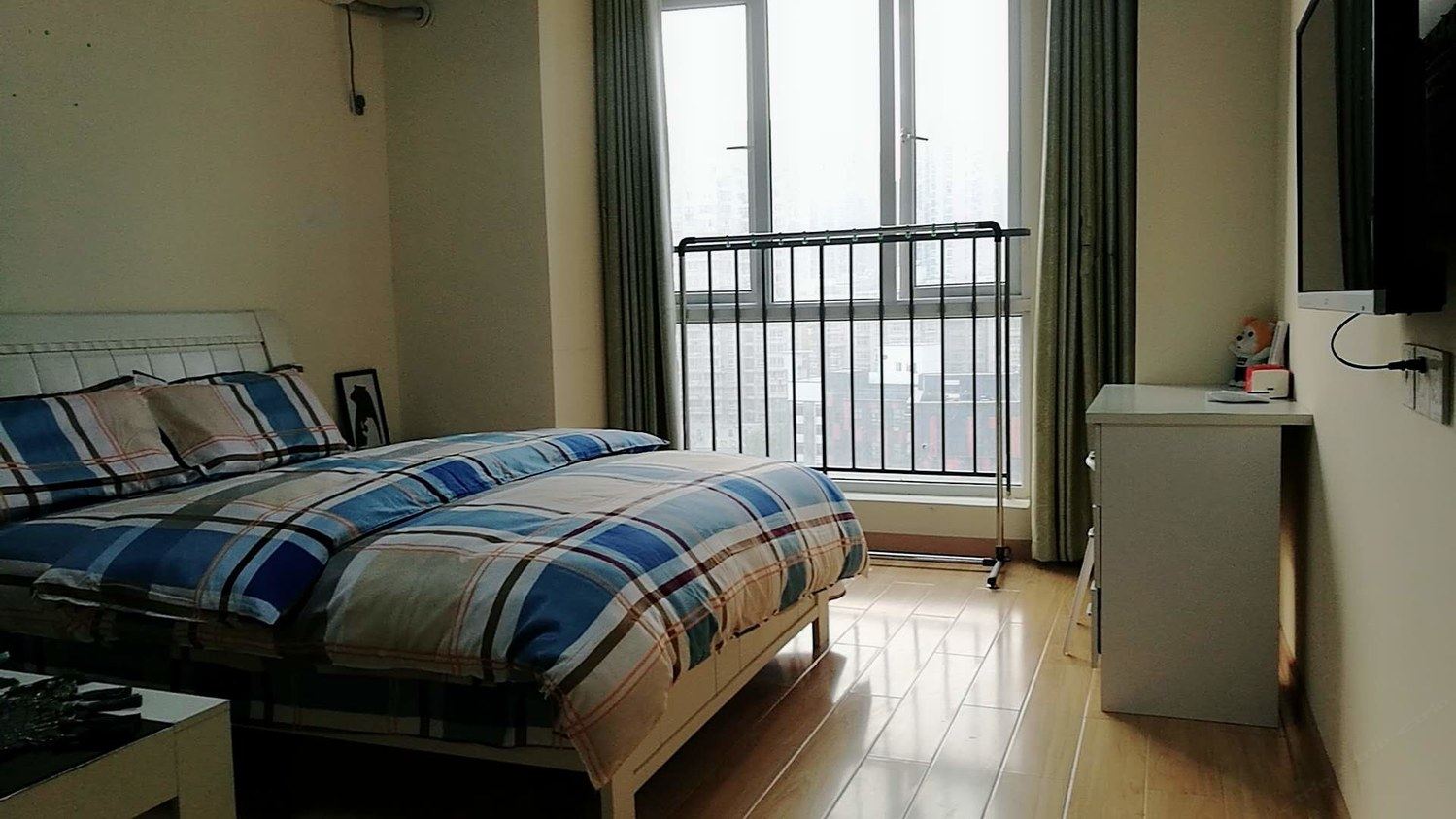 大床公寓房