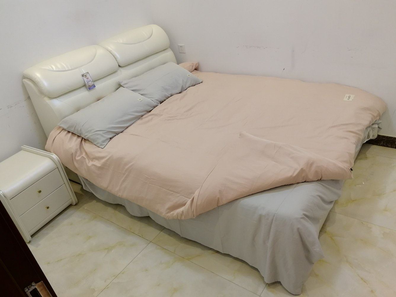 舒适复式四室二厅套房