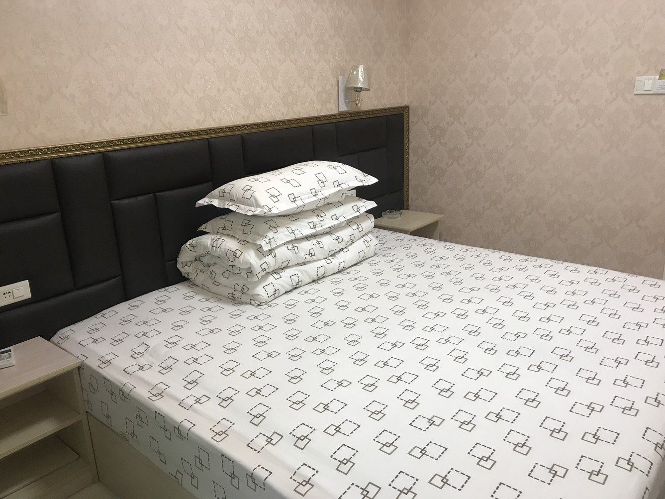 舒适大床房