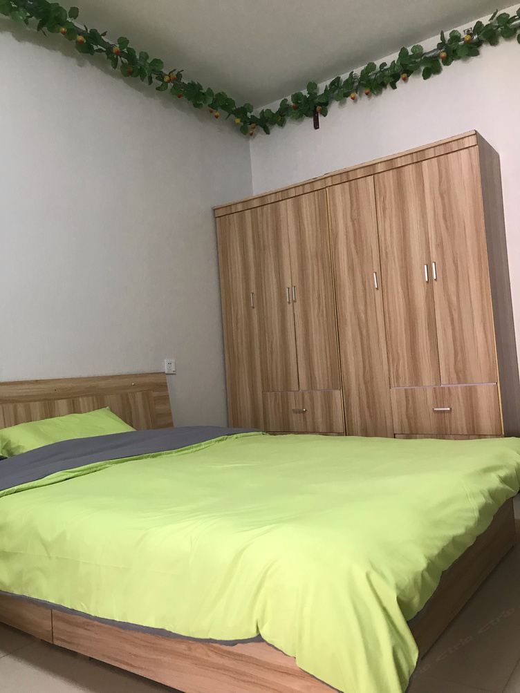 简洁一室大床房
