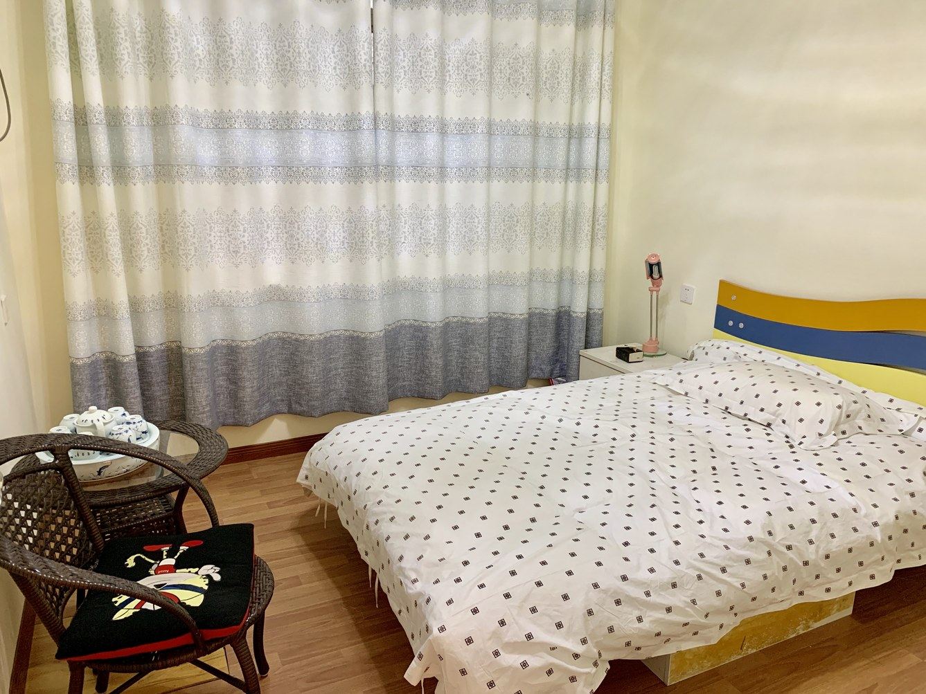 温馨舒适三室一厅套房