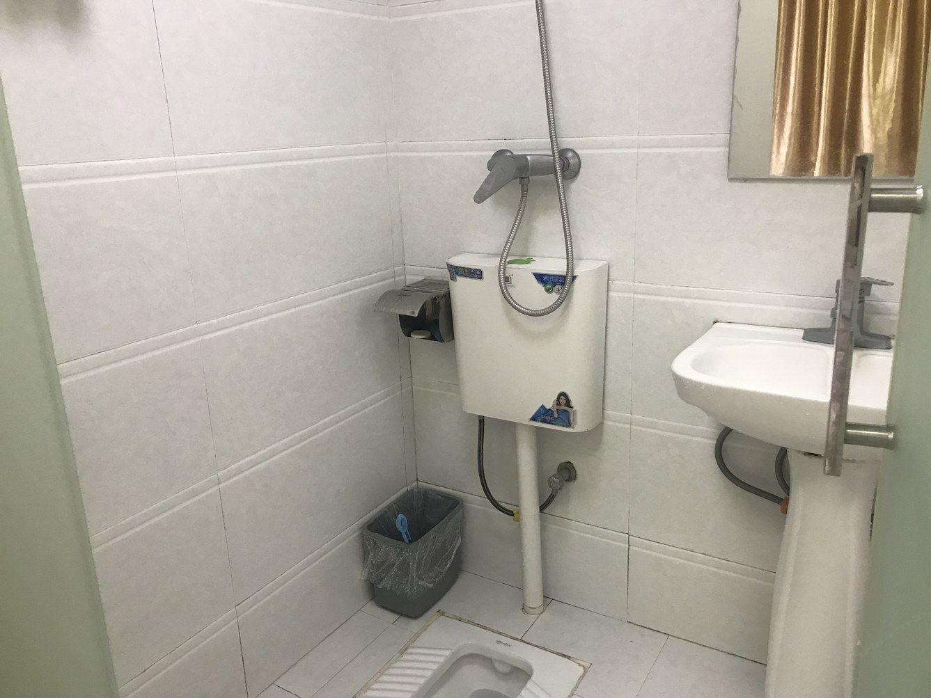 舒适大床房