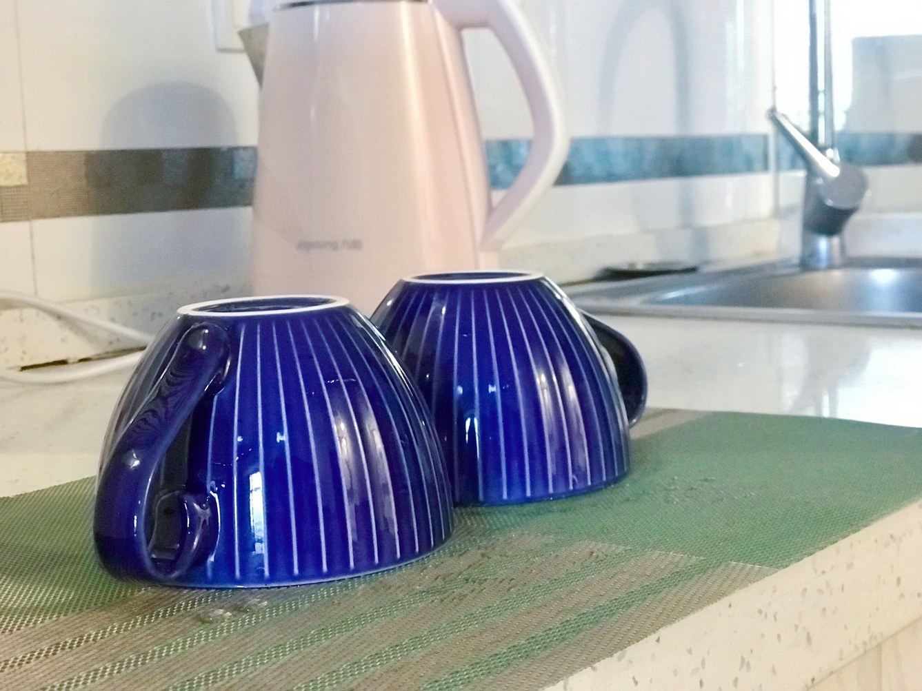 樱花一室大床房