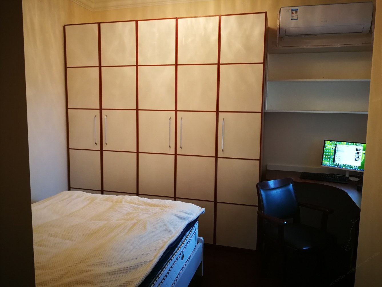 两居室