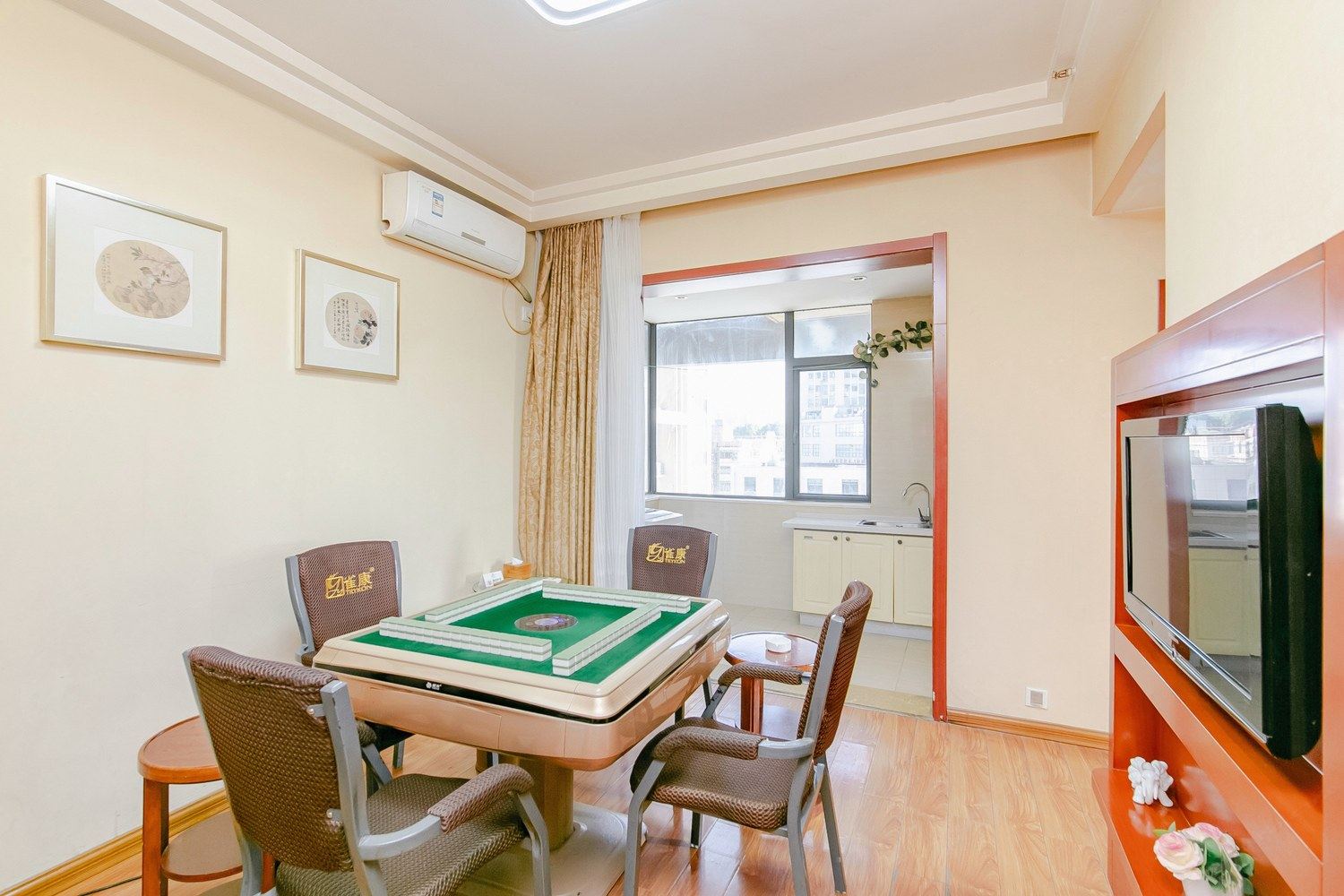 棋牌套房