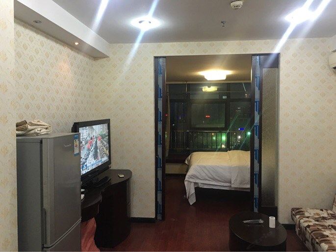 一室一厅套房
