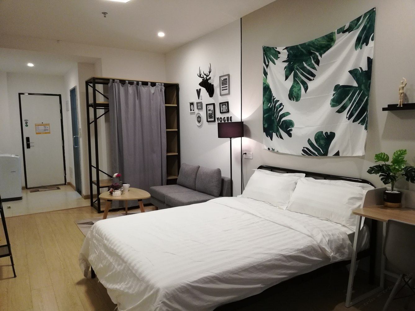 北欧简约一室大床房