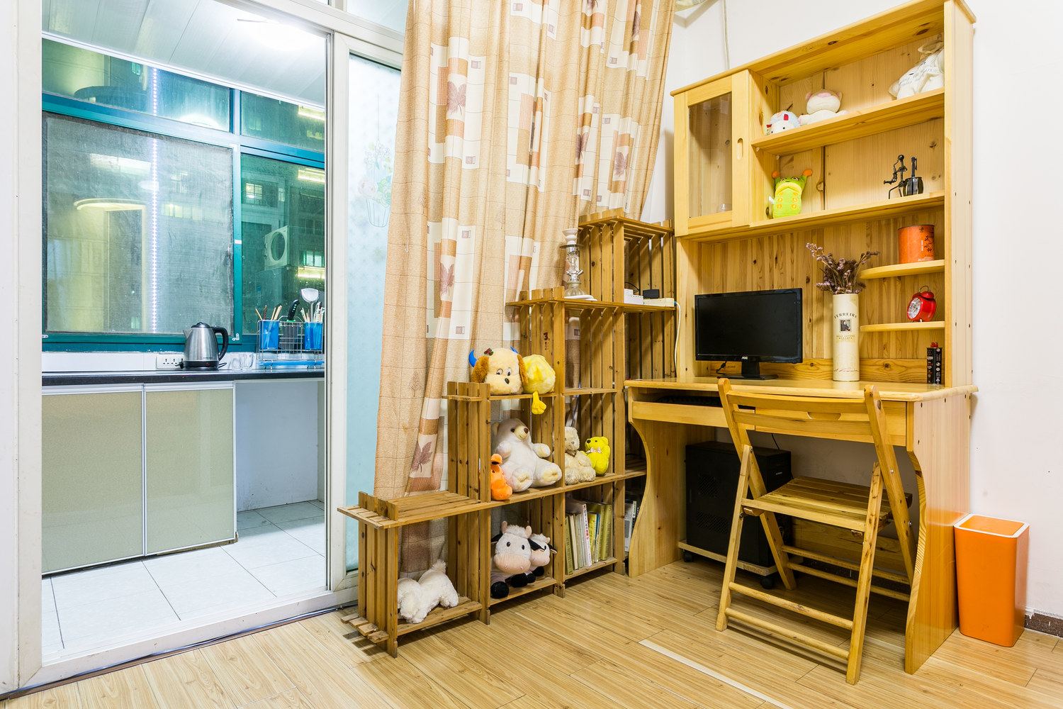 一室大床房