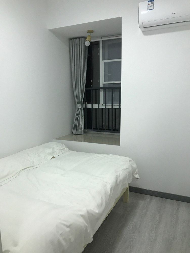 精致二室一厅套房